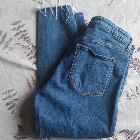 Jeans - Picture 3 of 3